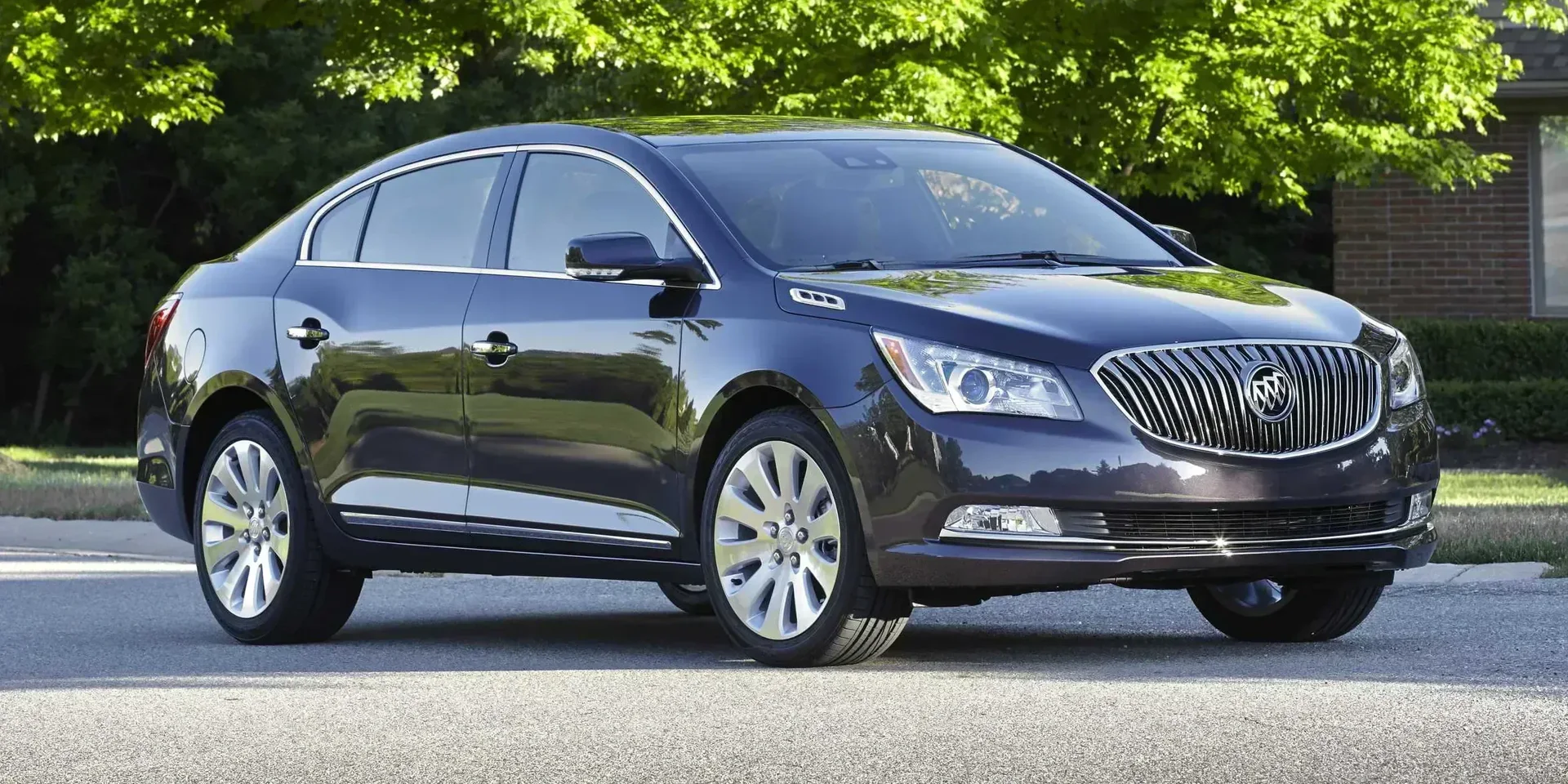 2014 Buick LaCrosse photo 1