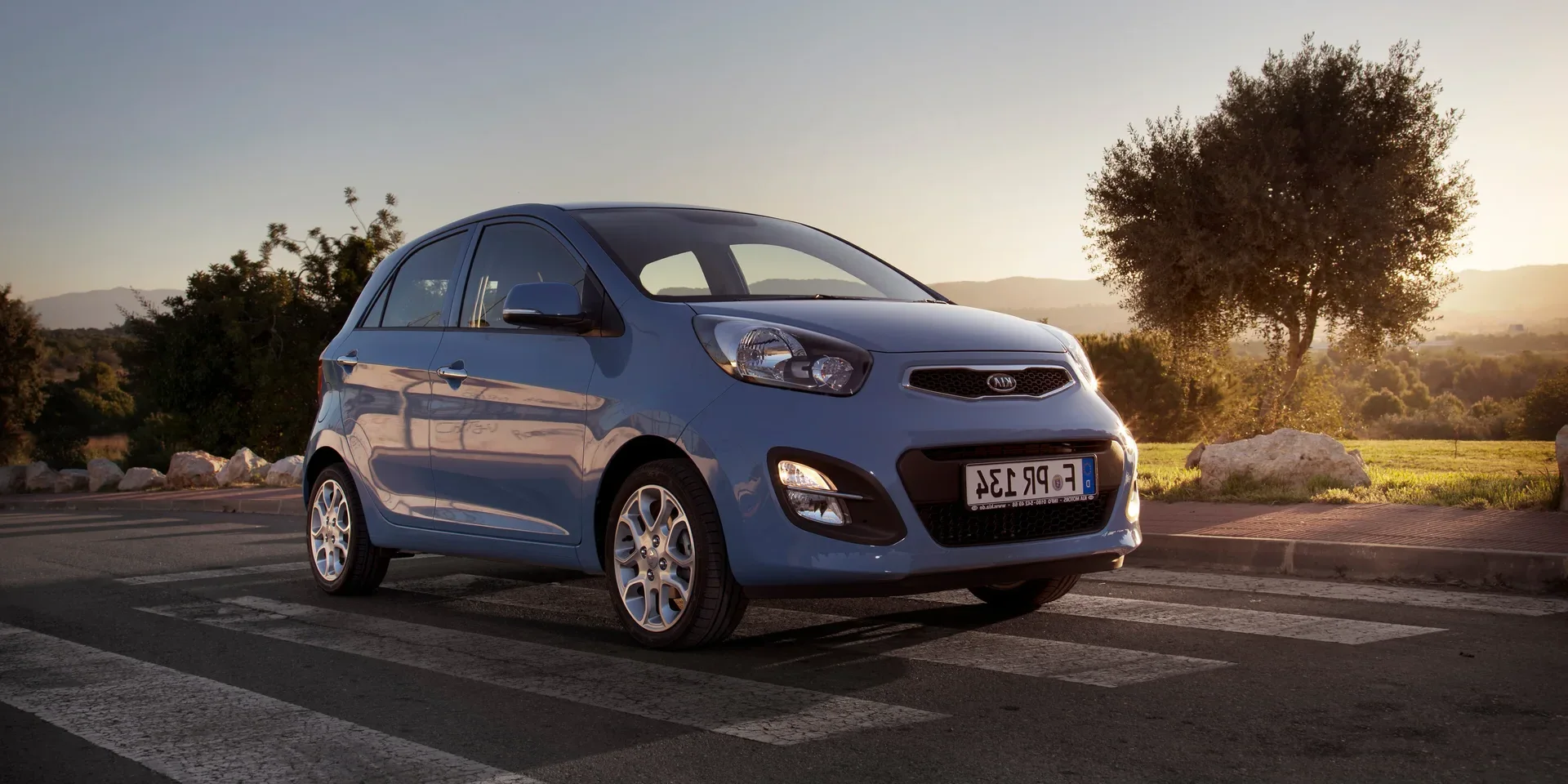 2011 Kia Picanto photo 1