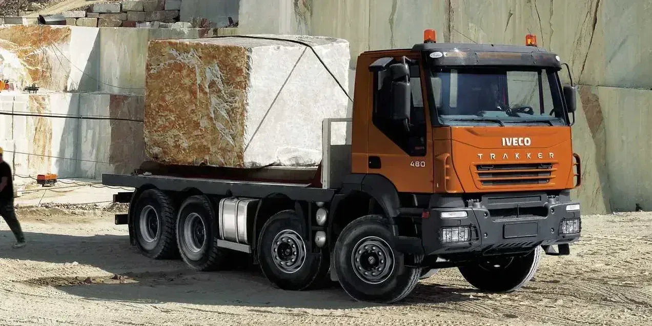 2008 Iveco Trakker photo 1