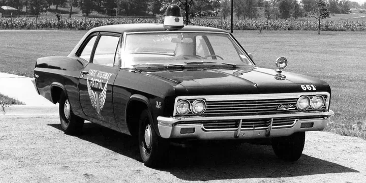 1966 Chevrolet 1966-chevrolet-biscayne-sedan-2-door-sedan-65-v8-330ps main image