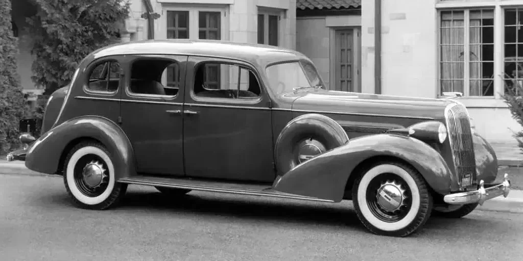 1936 Buick Limited photo 1