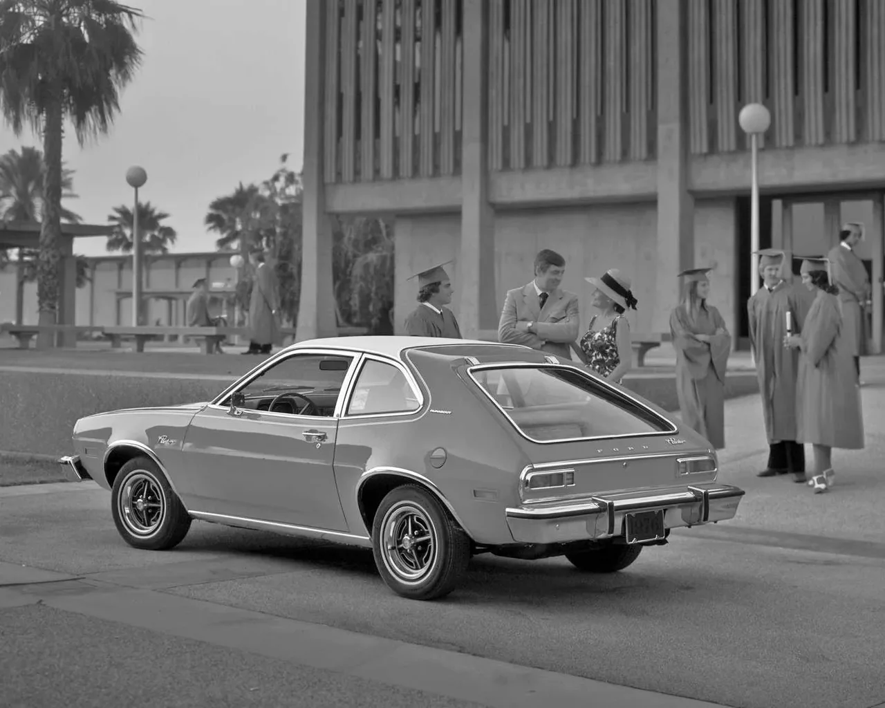 Exterior 4