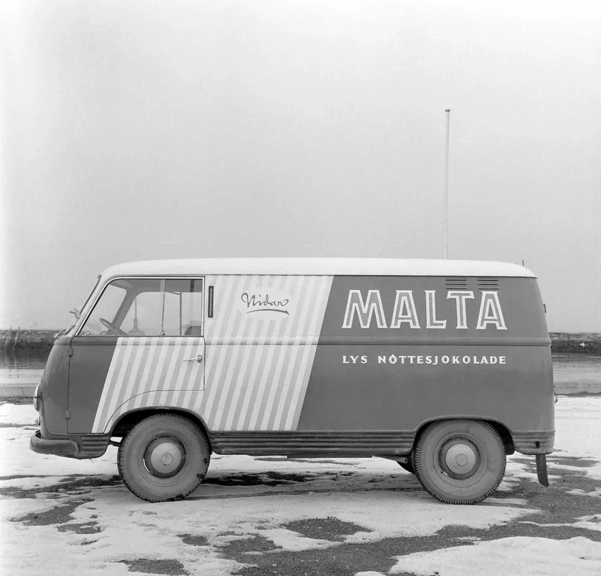 Exterior 3