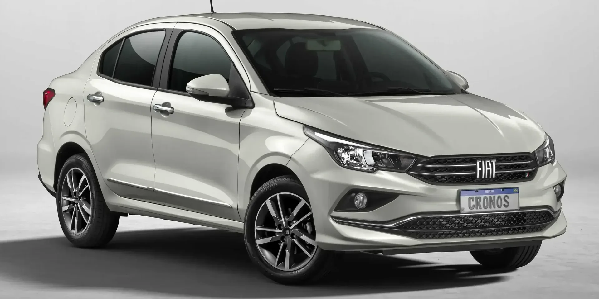 2023 Fiat Cronos photo 1