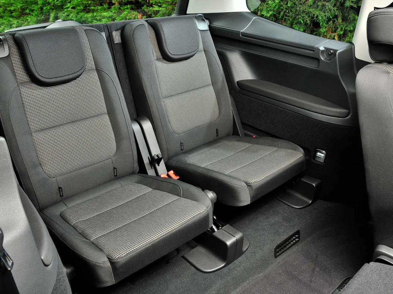 Interior 2
