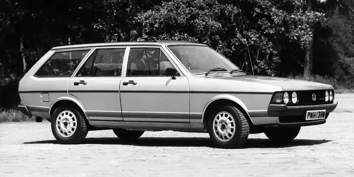 1995 Volkswagen 1995-volkswagen-passat-generation-b4-type-3a main image