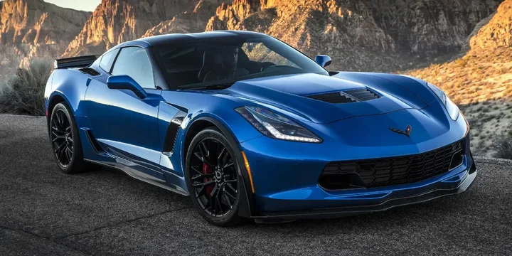 2015 Chevrolet 2015-chevrolet-corvette-z06 main image
