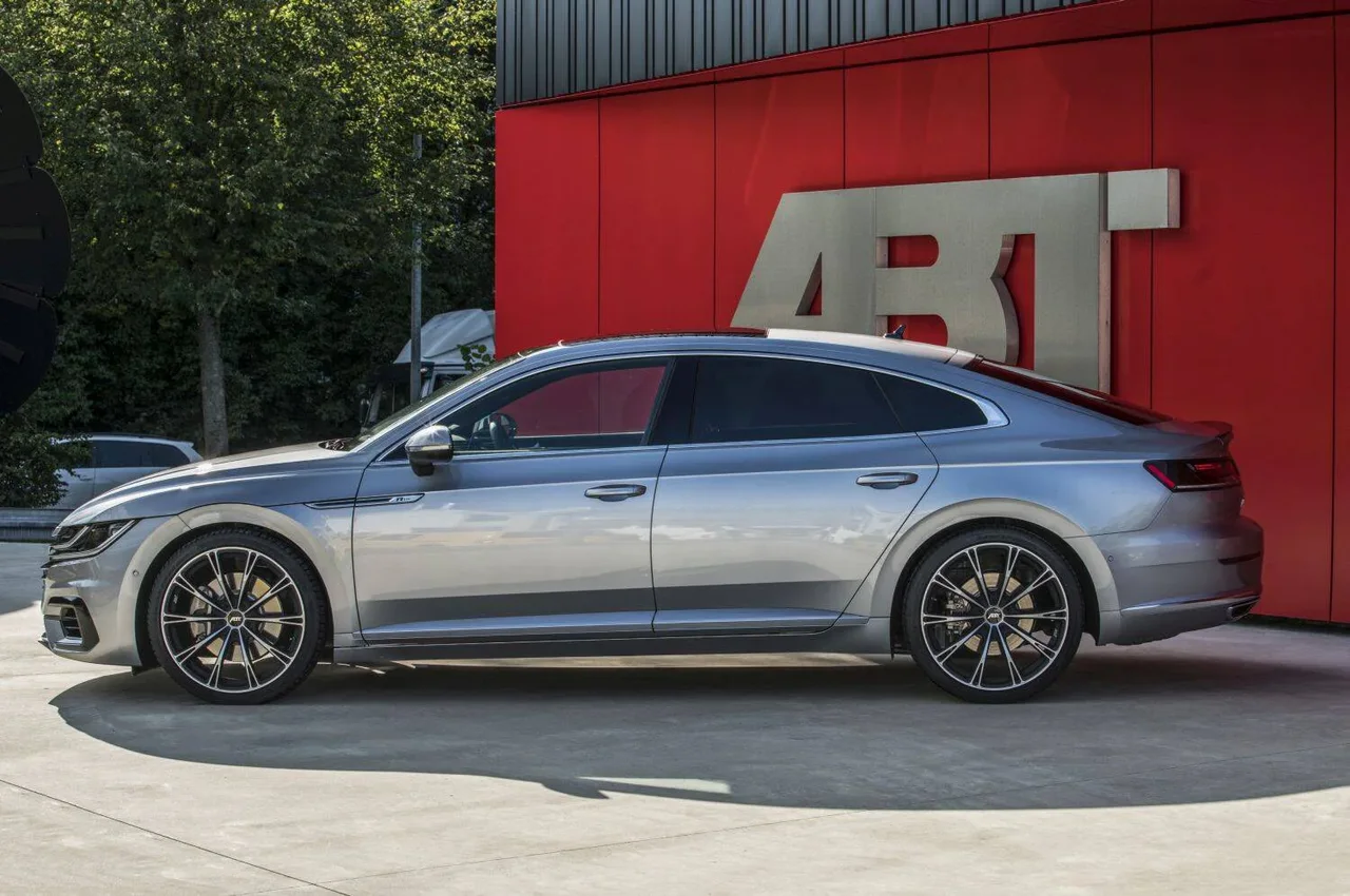 Exterior 4