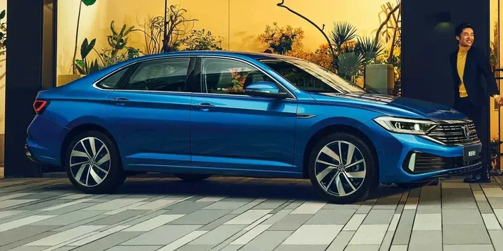 2022 Volkswagen 2022-volkswagen-sagitar-280tsi main image