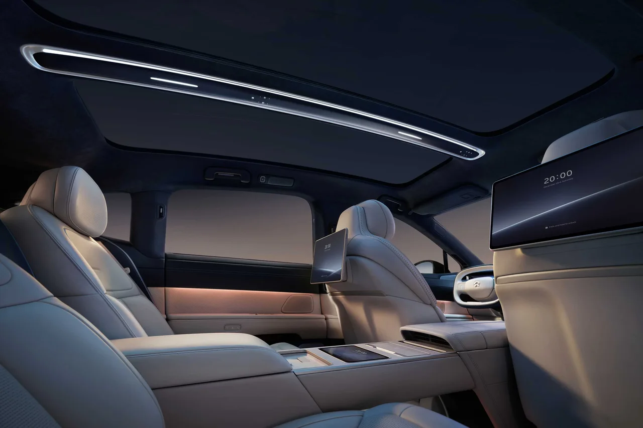 Interior 1