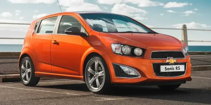 2012 Chevrolet 2012-chevrolet-sonic-hatchback-chevrolet-sonic-14-t-140ps main image