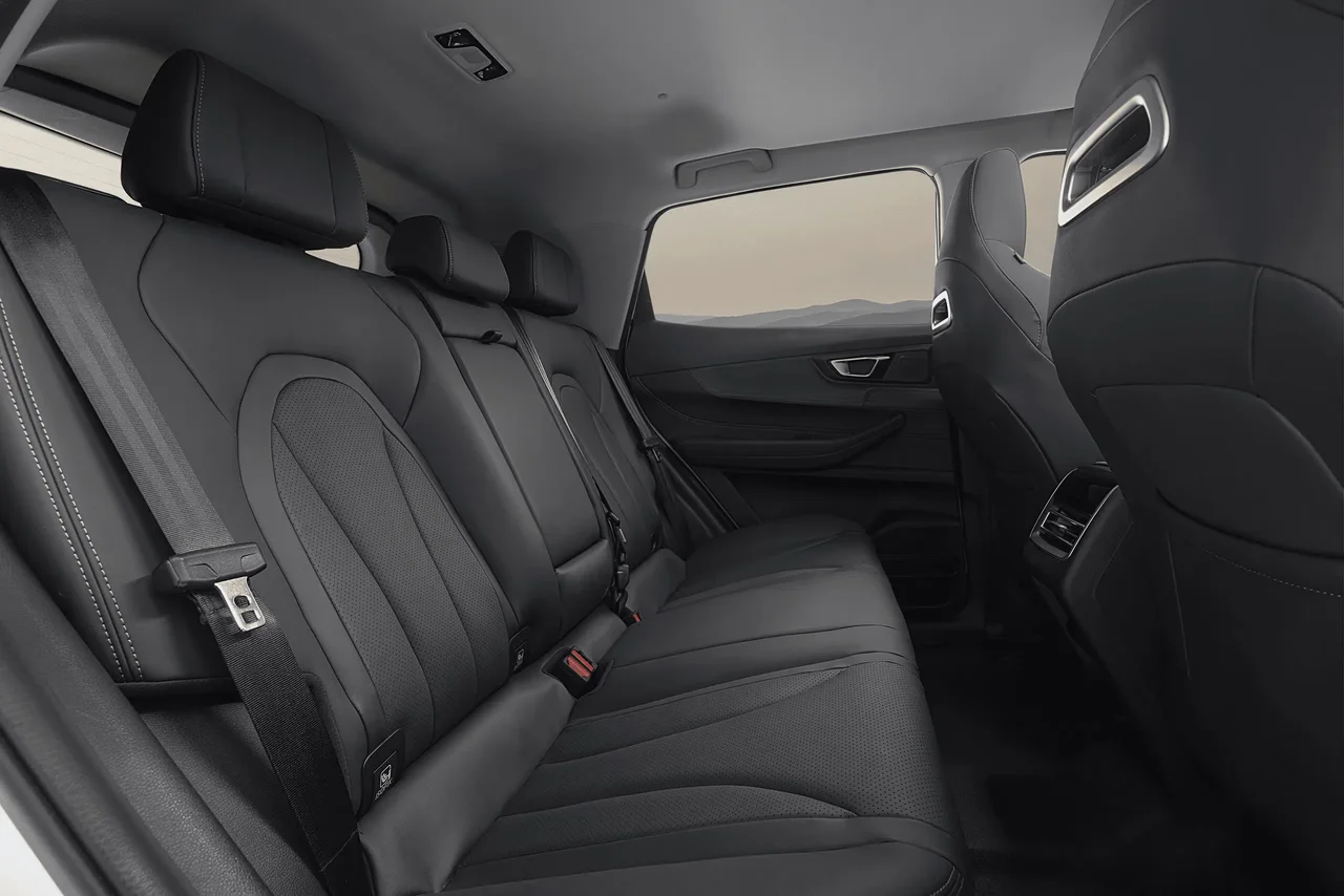 Interior 2