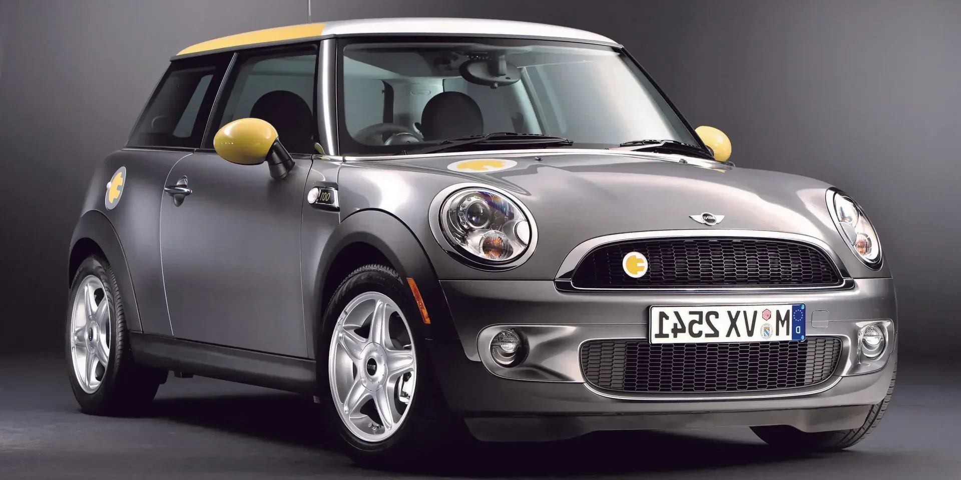 2010 Mini Cooper Mini E photo 1