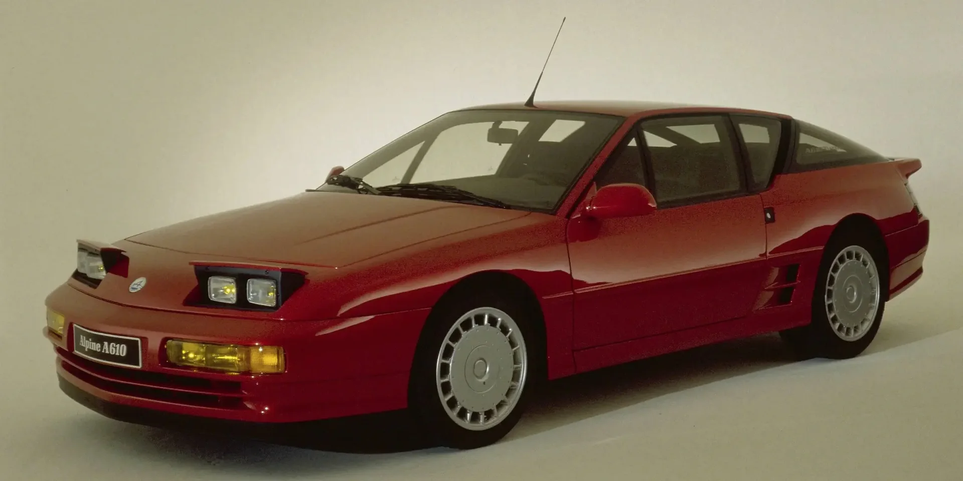 1992 Alpine A610 photo 1