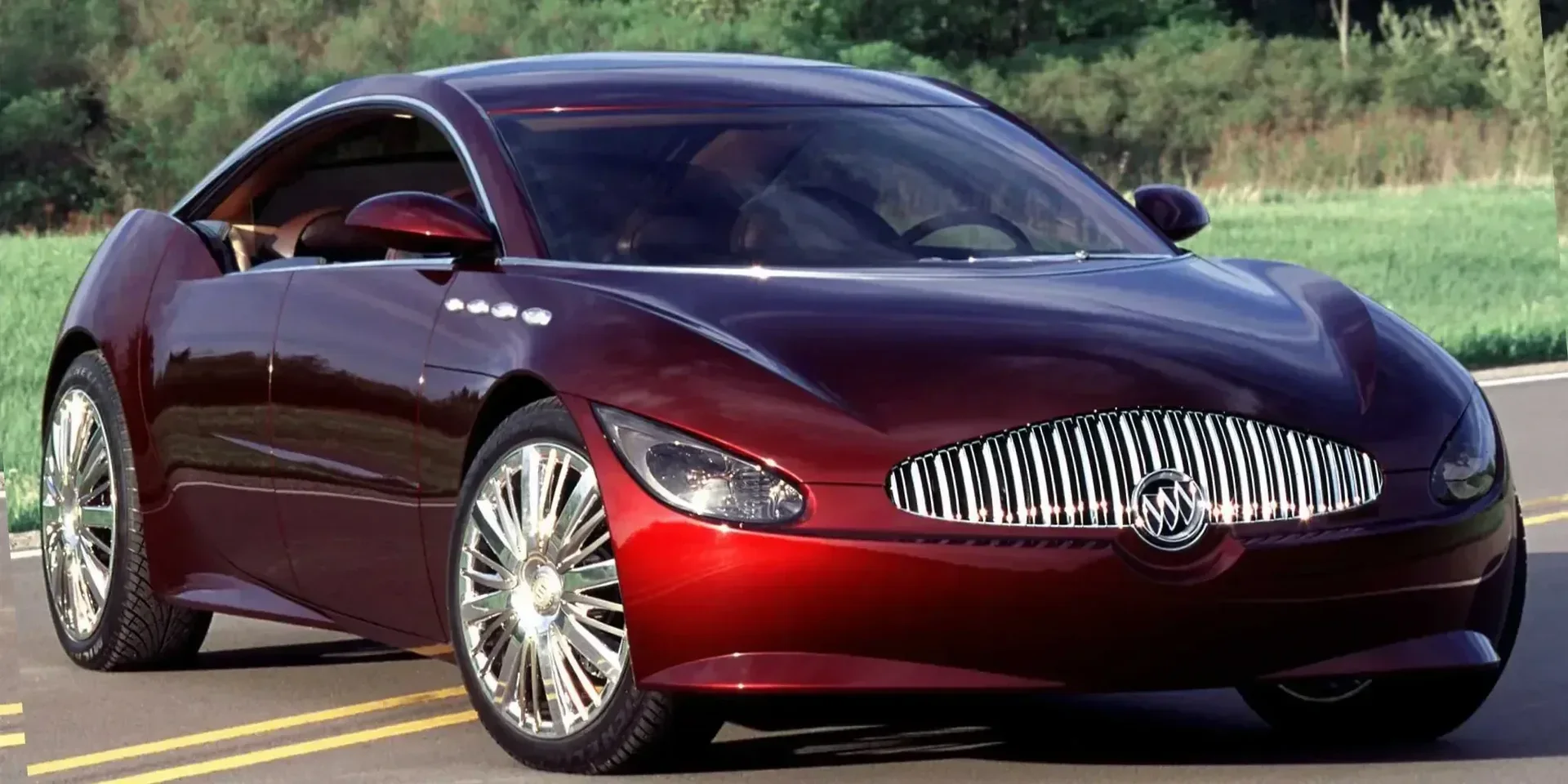 2000 Buick LaCrosse photo 1
