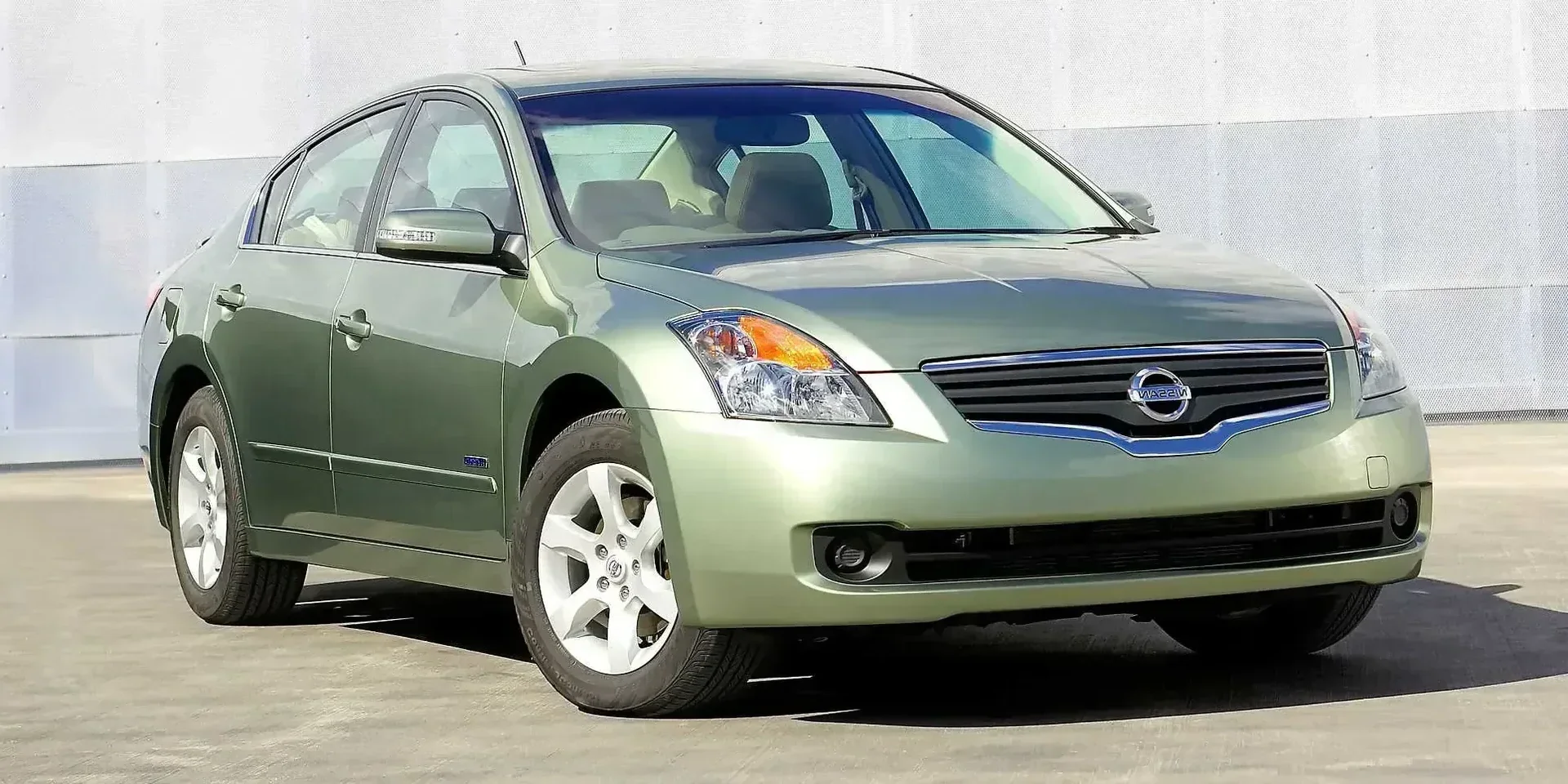 2009 Nissan Altima photo 1