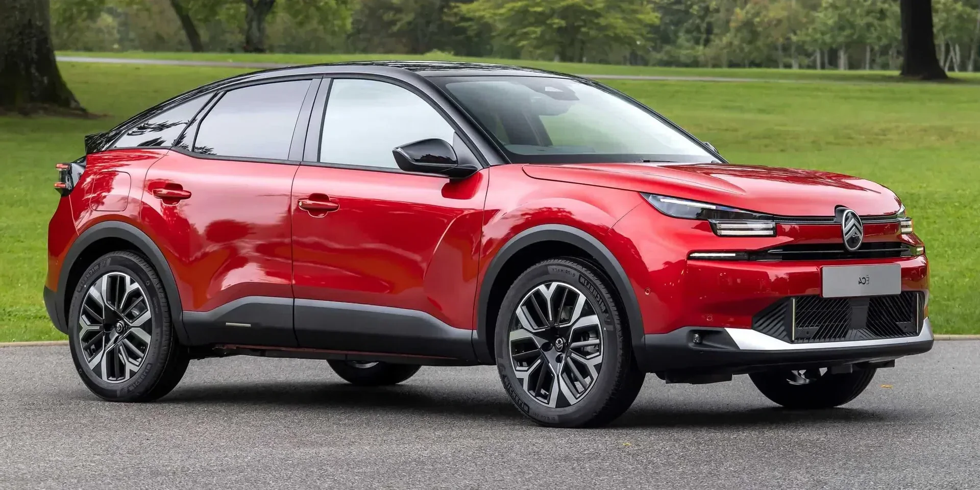 2025 Citroën C4 ë-C4 photo 1