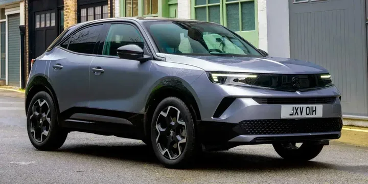 2025 Vauxhall 2025-vauxhall-mokka-hybrid-edct-6-speed main image