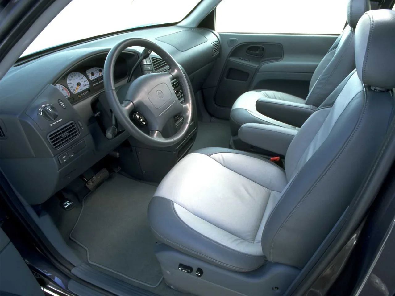 Interior 2
