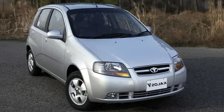 2003 Daewoo 2003-daewoo-kalos-hatchback-5-door-15-86ps main image
