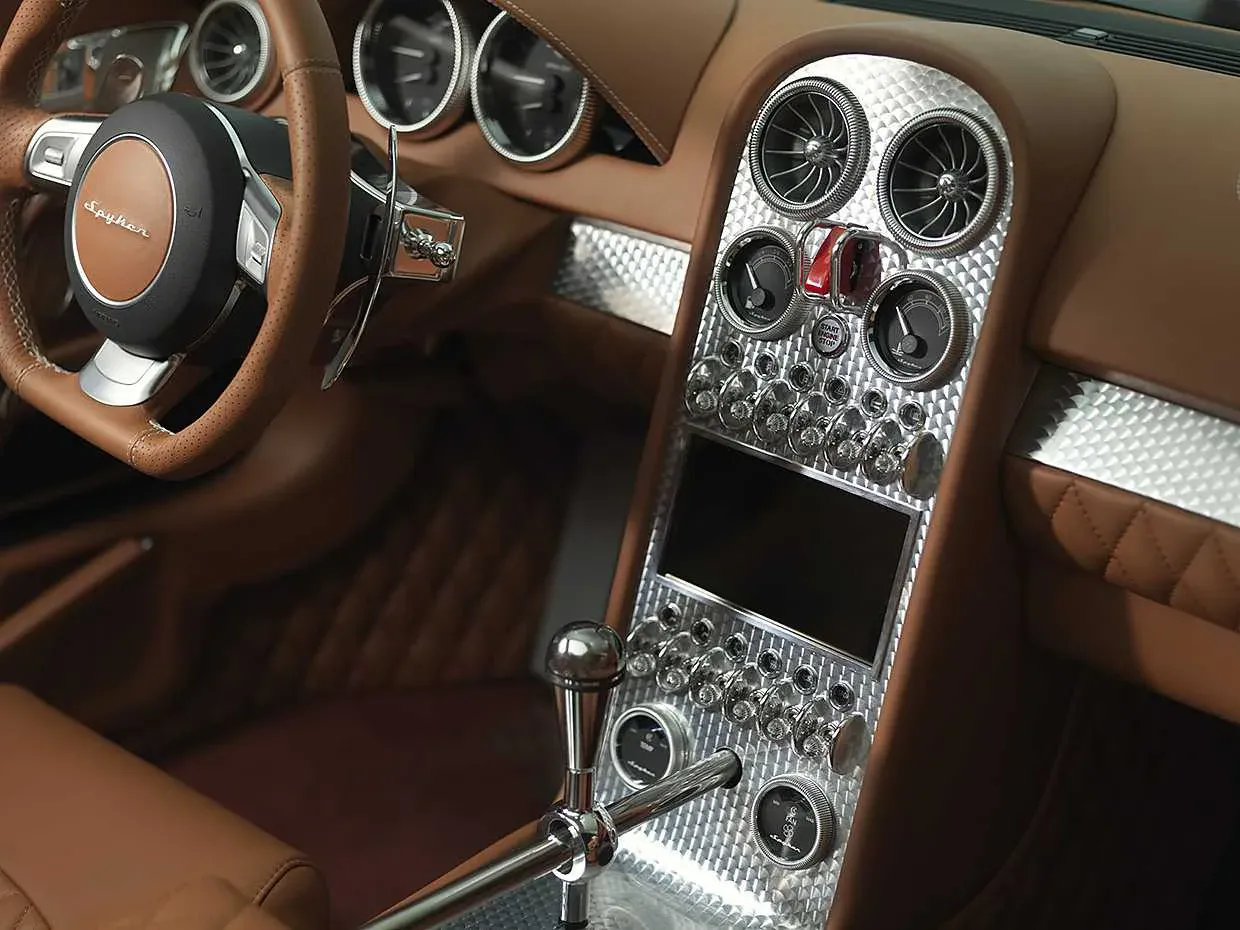 Interior 2