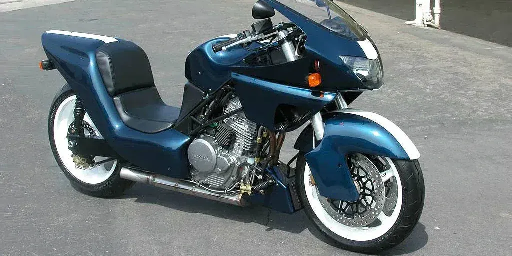 2002 AAR Alligator photo 1