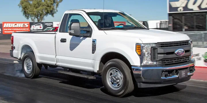 2017 Ford 2017-ford-super-duty-pickup-f-250-regular-cab-62-v8-pfi-ffv-torqshift-6-speed-390ps main image