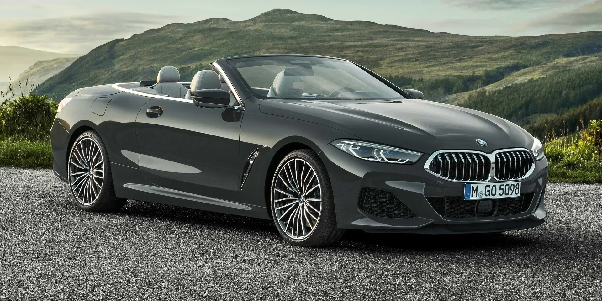 2019 BMW 8 Series M850i xDrive photo 1