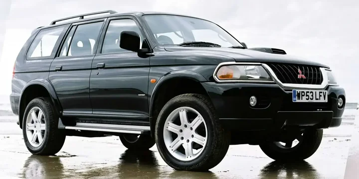 2000 Mitsubishi 2000-mitsubishi-shogun-sport-generation-k90-1st-facelift main image