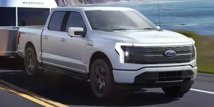 2022 Ford 2022-ford-f-series-f-150-lightning-extended-range-single-speed main image