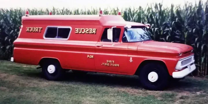 1963 Chevrolet 1963-chevrolet-c-k-pickup-c-k-3500-regular-cab-c30-142ps main image