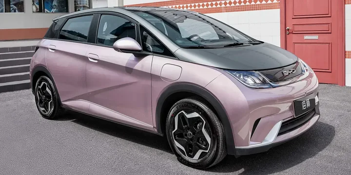 2021 BYD 2021-byd-dolphin-hatchback-449-kwh-single-speed-95ps main image