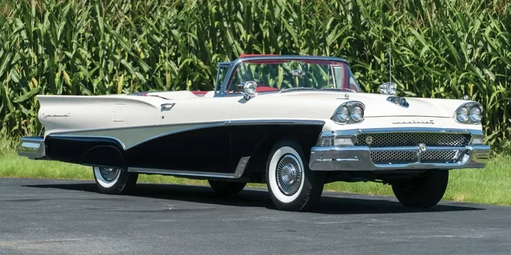 1958 Ford 1958-ford-fairlane-500-skyliner-58-v8 main image