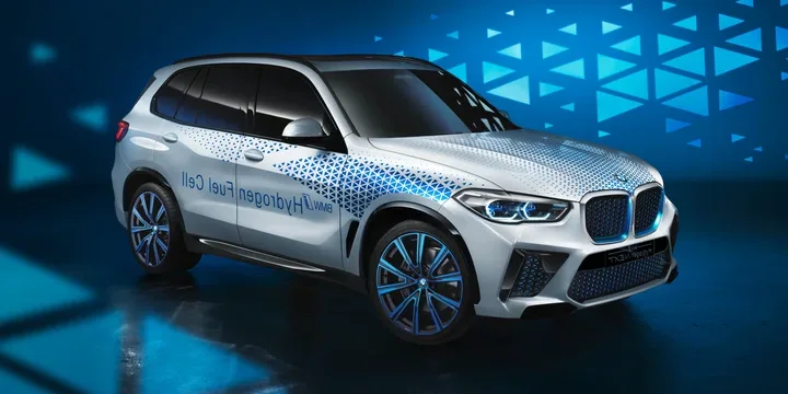 2019 BMW i Hydrogen NEXT exterior main image