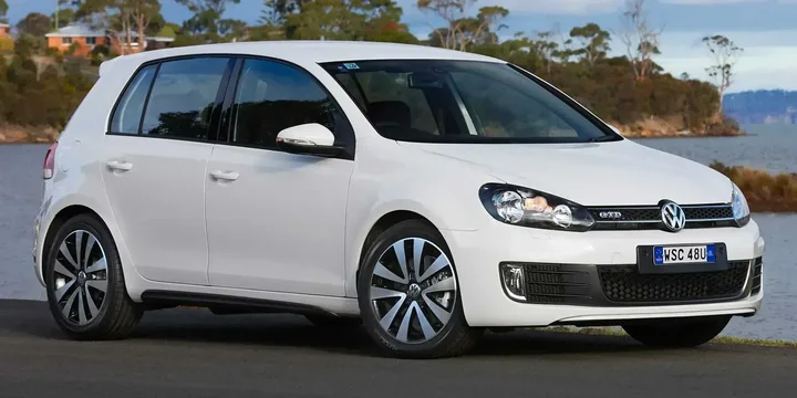 2010 Volkswagen 2010-volkswagen-golf-au-golf-gtd-au main image
