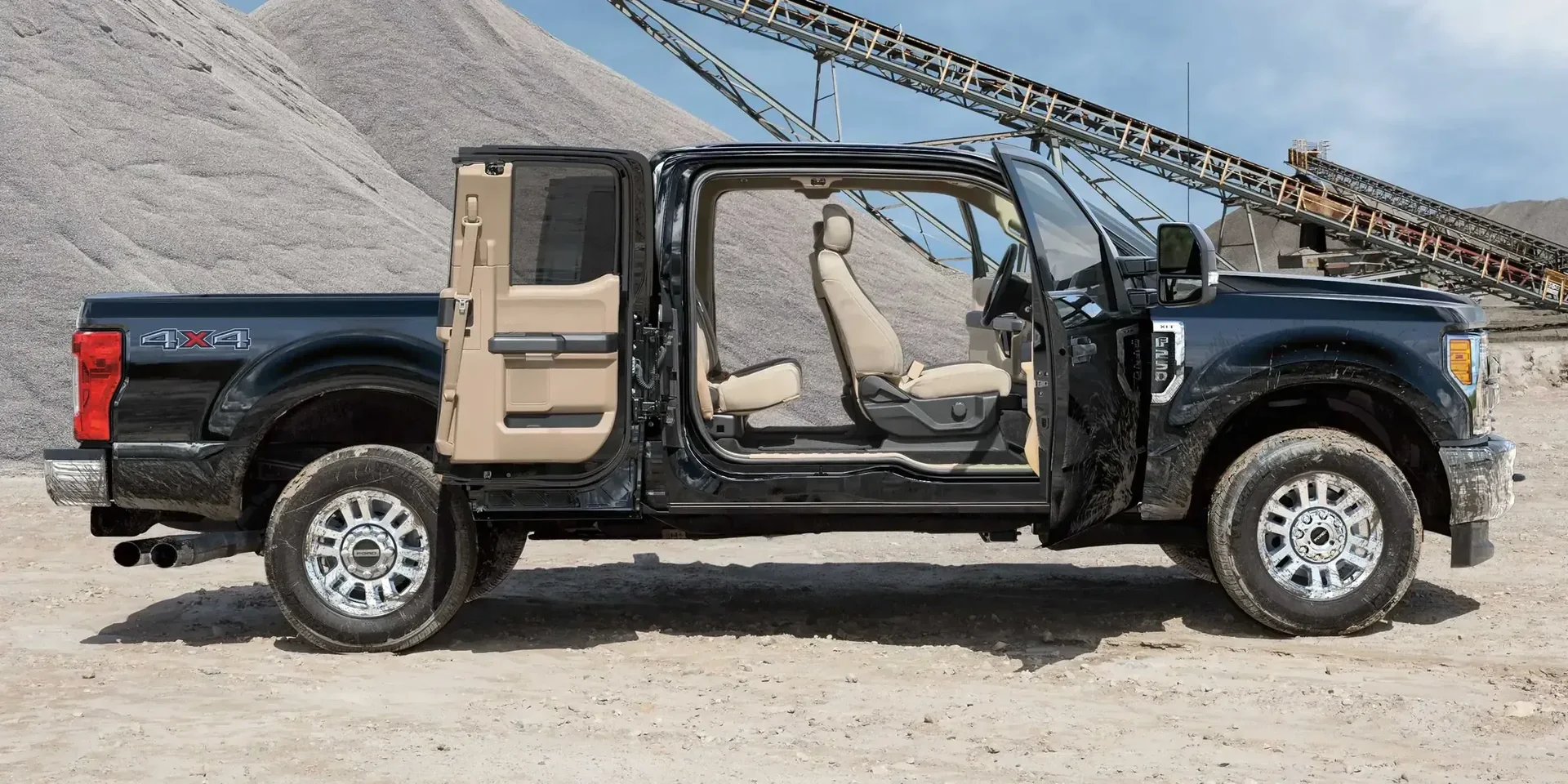 2019 Ford Super Duty F-250 photo 1