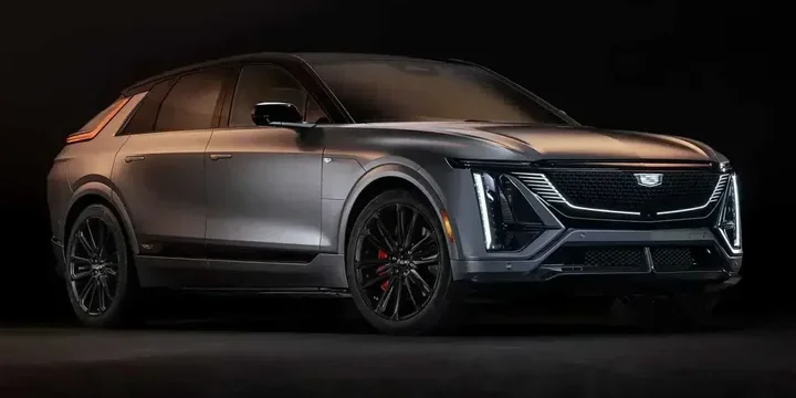 2026 Cadillac 2026-cadillac-lyriq-v main image