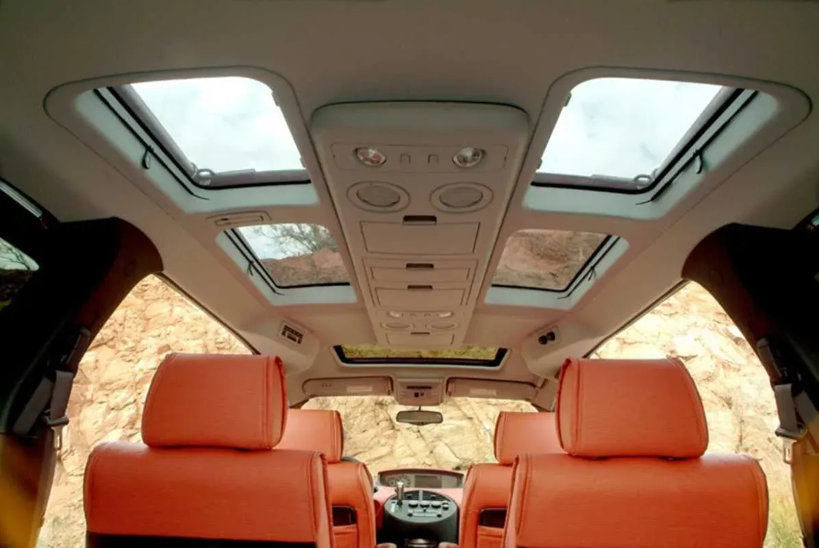 Interior 2