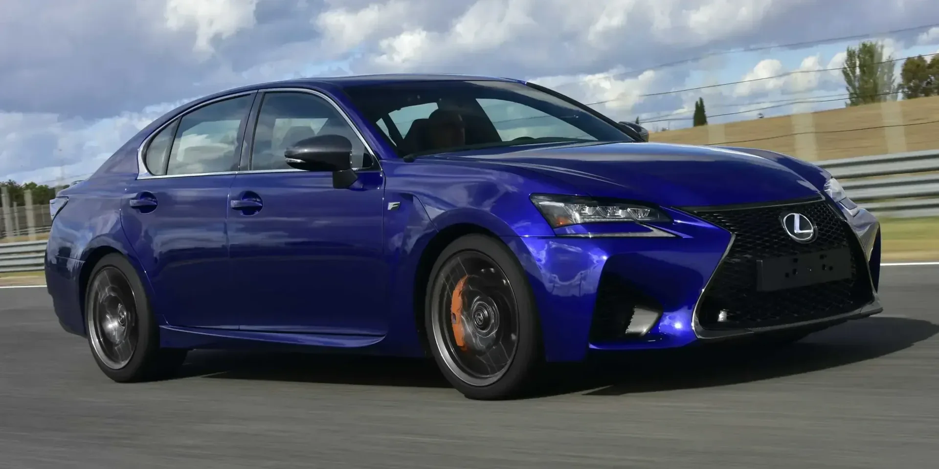2016 Lexus GS photo 1