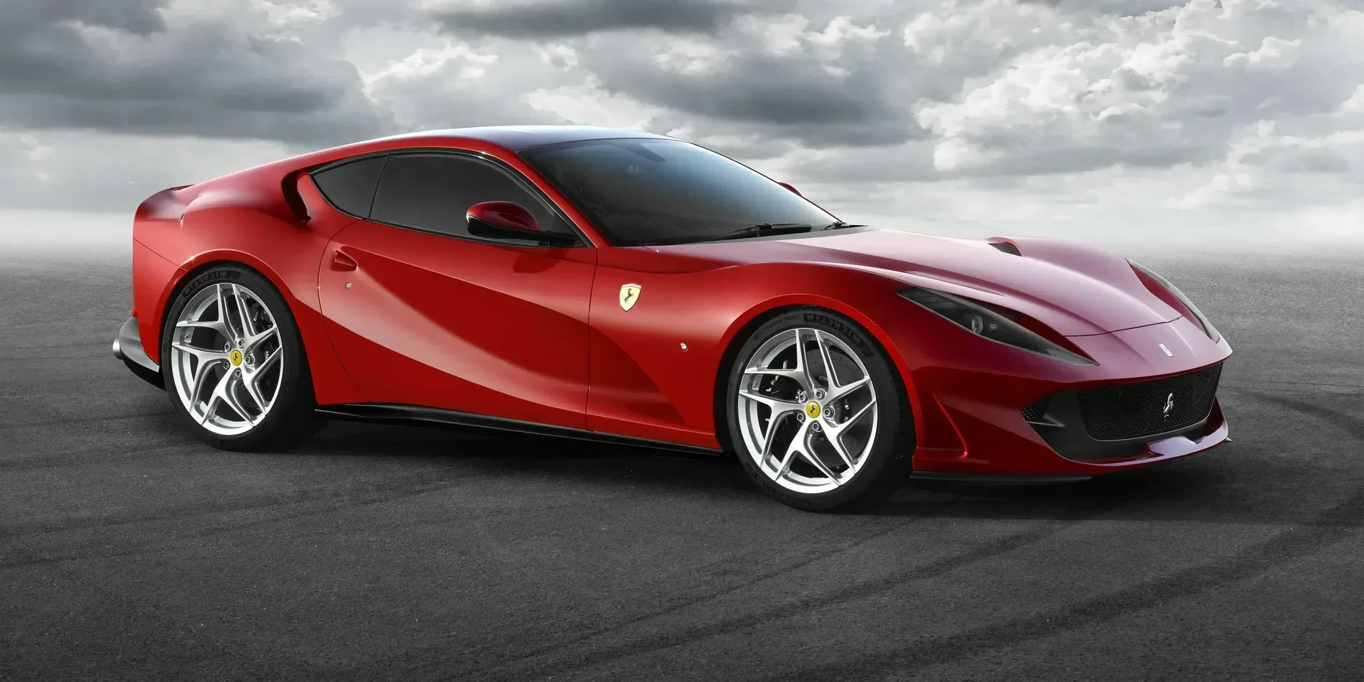 2018 Ferrari 812 Superfast photo 1