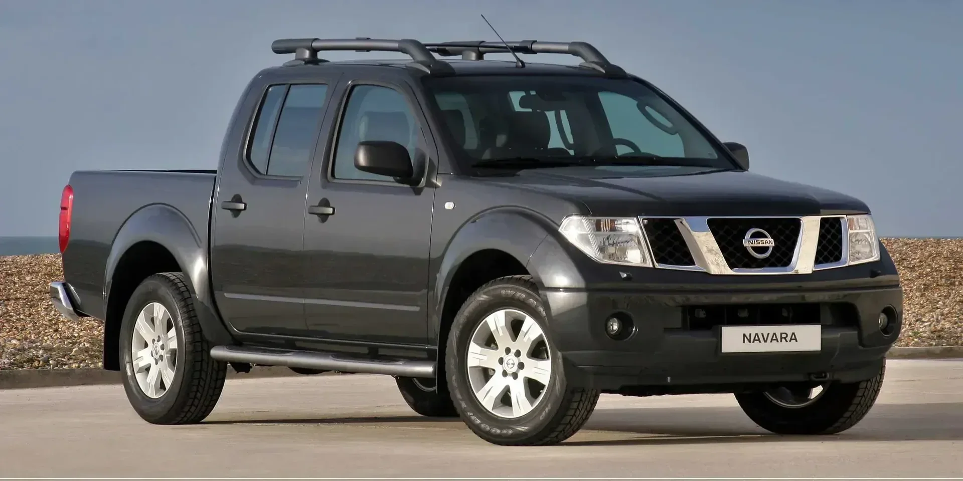 2005 Nissan Navara photo 1