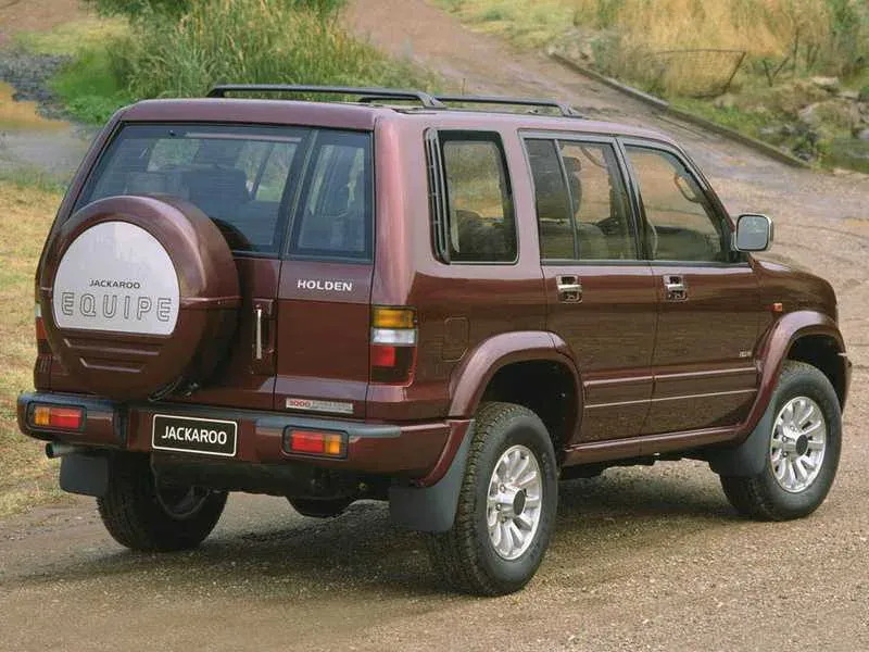 Exterior 3