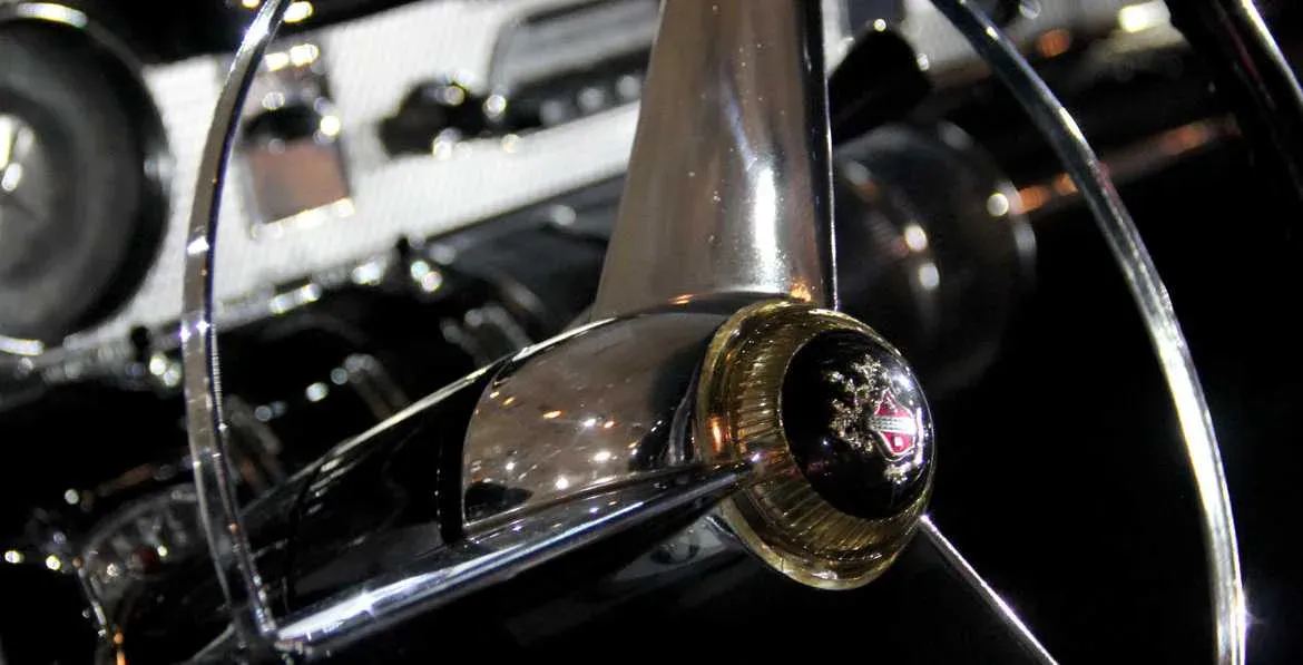 Interior 3