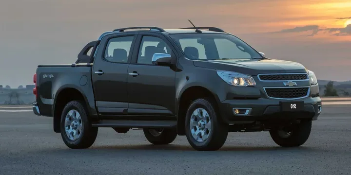 2015 Chevrolet 2015-chevrolet-s-10-ladm-25-sidi-e85-4wd-manual-6-speed main image