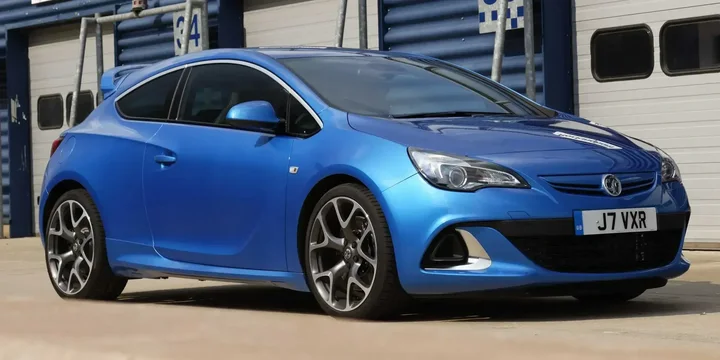 2013 Vauxhall 2013-vauxhall-astra-vxr main image