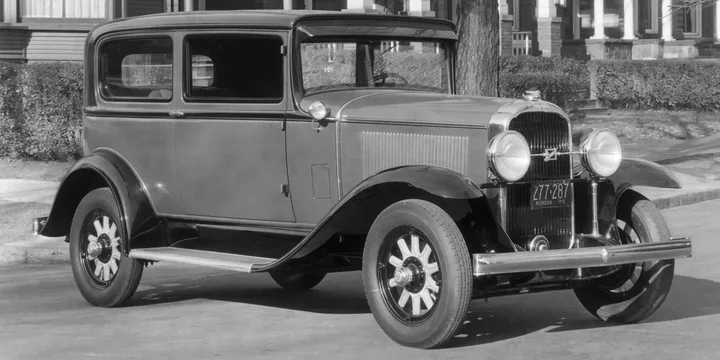 1931 Buick 1931-buick-series-50-11266188-sedan-model-50-2-door-sedan-36-manual-78hp-1931-3-speed main image