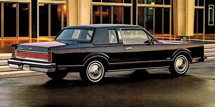 1981 Lincoln 1981-lincoln-town-car main image