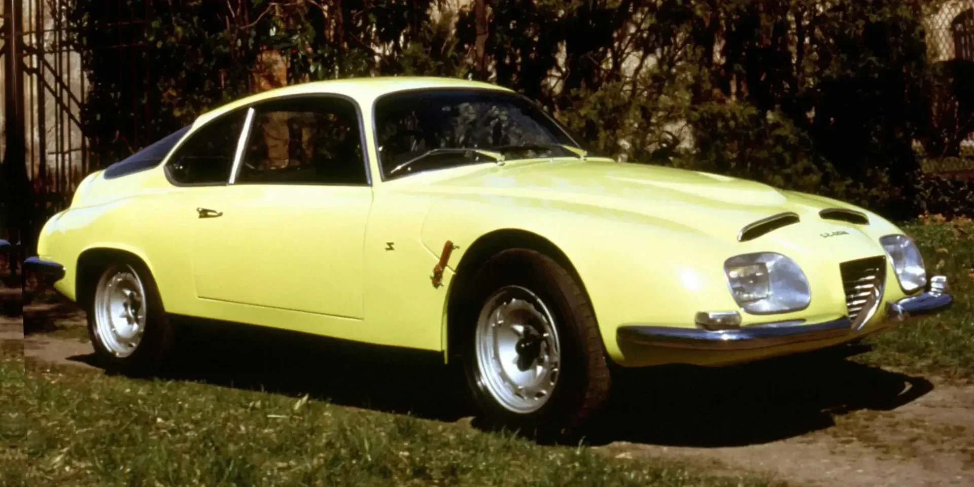 1966 Zagato Alfa Romeo 2600 SZ photo 1