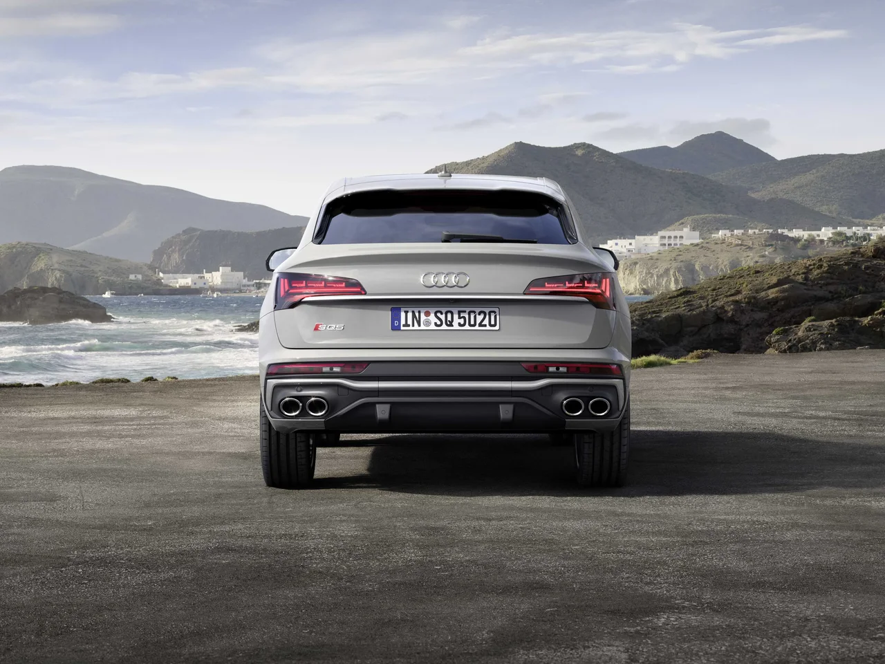 Exterior 9