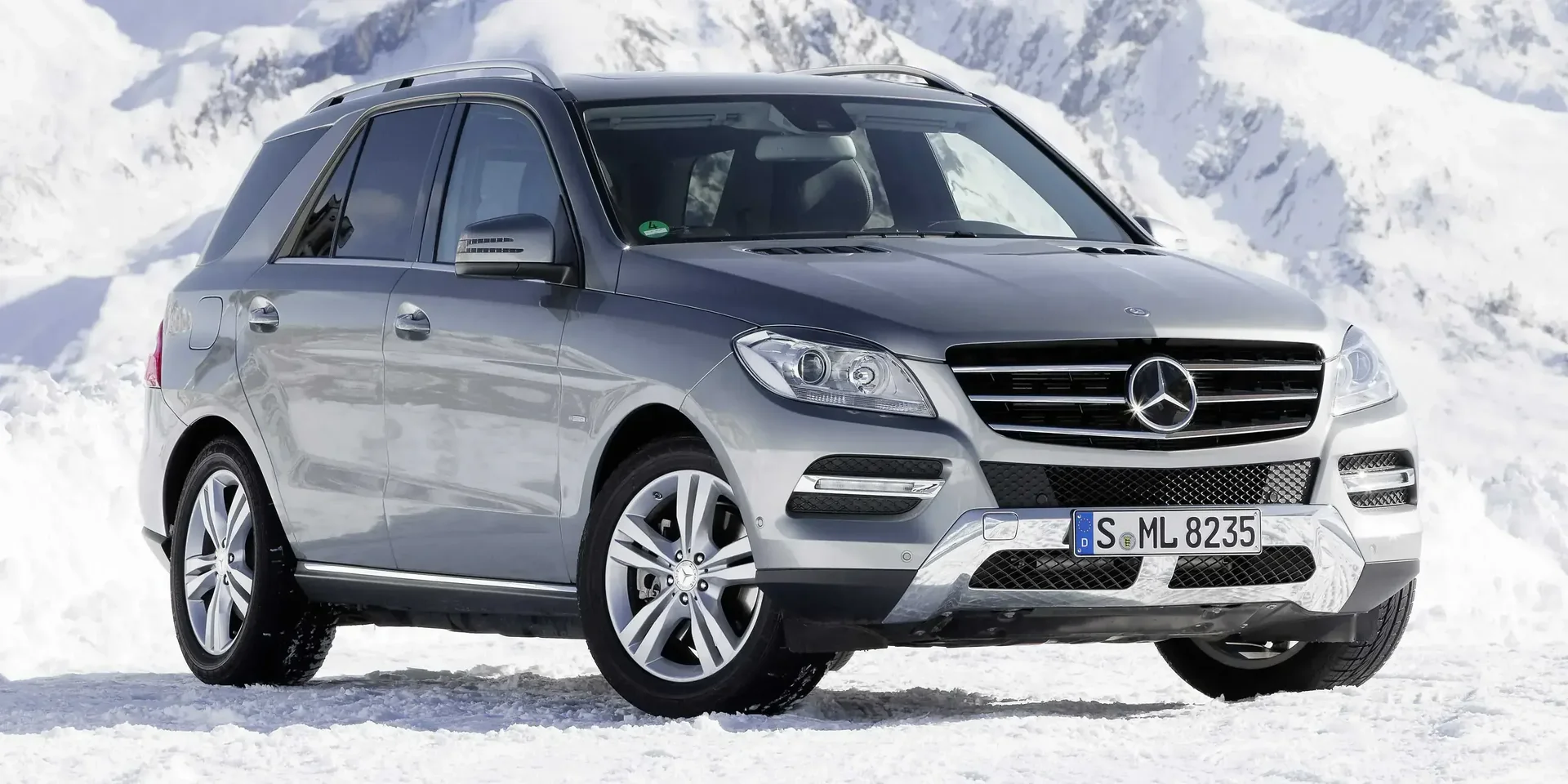 2012 Mercedes-Benz M-Class ML photo 1